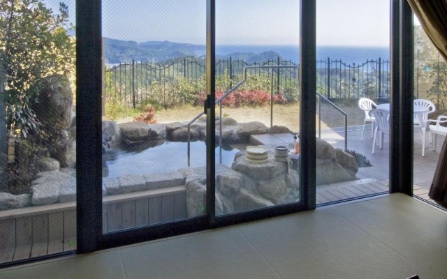 Hotel Bellevedere – Balcony – Susami