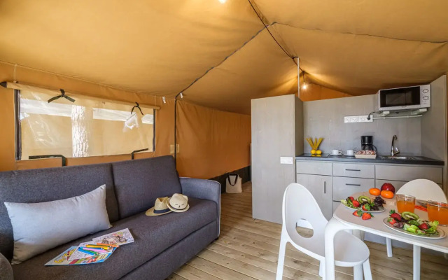 Camping Torre de la Mora