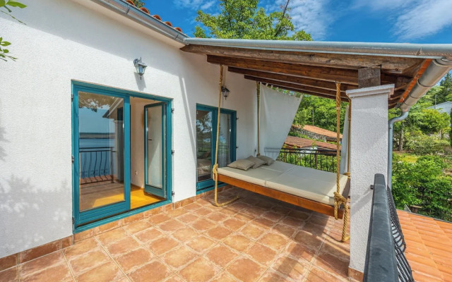 Villa Cikas Palmhouse