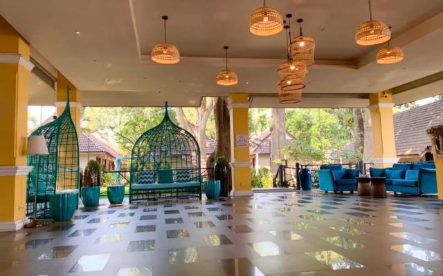 Chiangkhong Teak Garden Riverfront Onsen Hotel