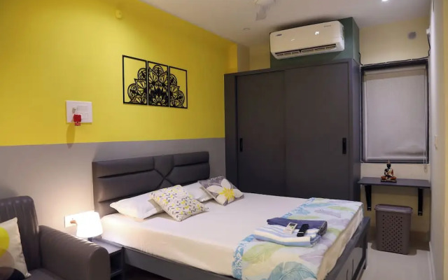 Srinivasam Studio Flat