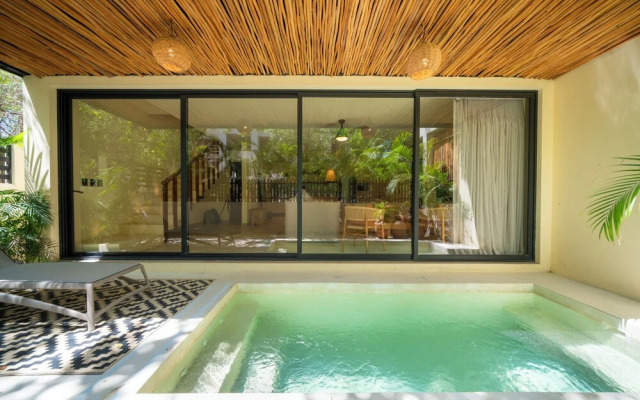 Cozy Apartment with Jungle View in Tulum