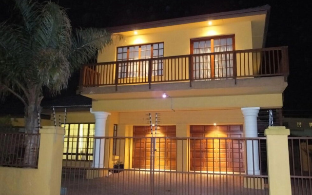 Summerstrand Beach Lodge