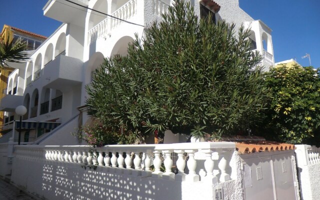 Casas Holiday - Playa la Mata