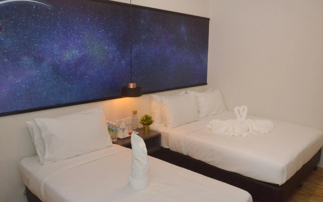 De Luna Hotel Sri Petaling