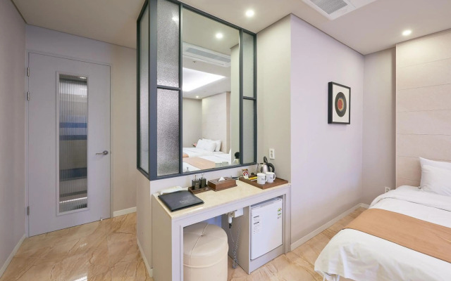 Dubai Hotel Gwangju