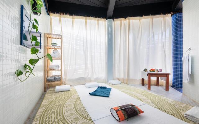 Livvo Risco del Gato Suites Hotel