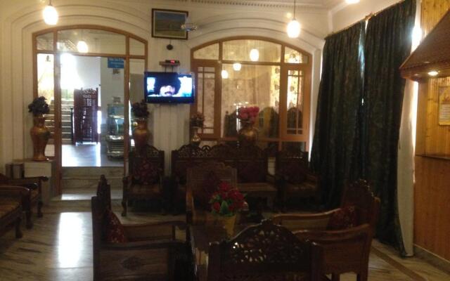Hotel Akbar Inn