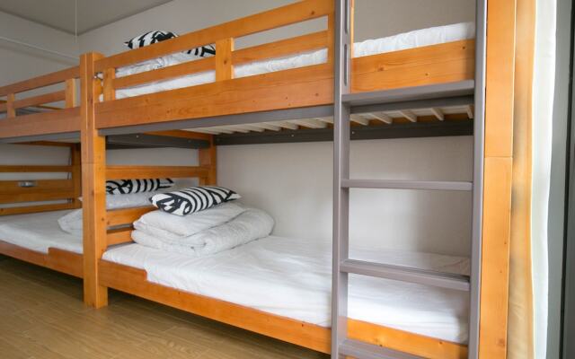 Nakasu Apartment