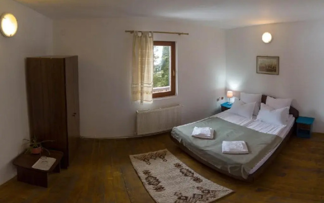 Papa La Soni - Gastro Pensiune