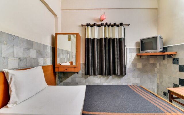 Hotel Ganesh by OYO Rooms