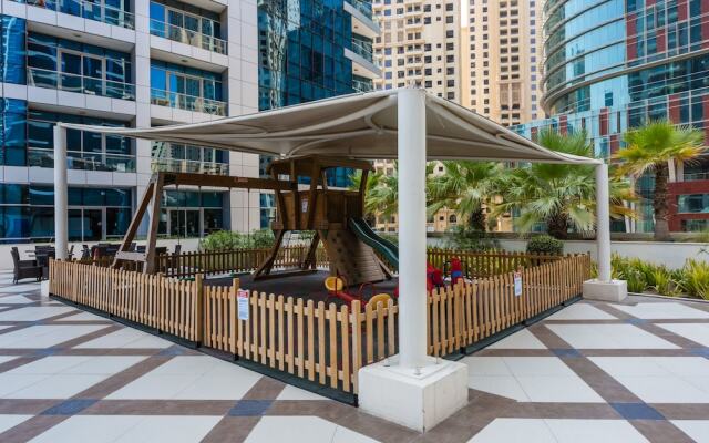 West Tower by Hi Guests Vacation Homes