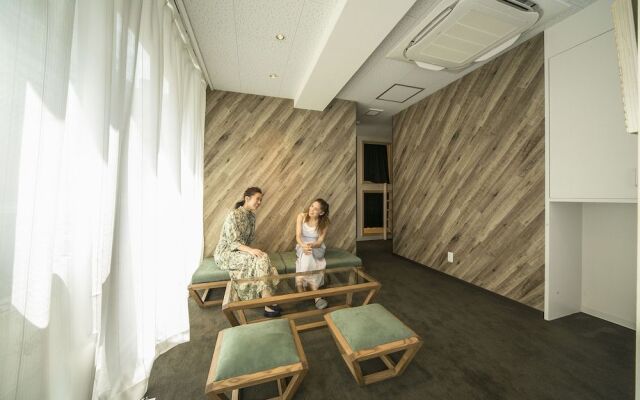 The Micro Museum Hostel Nihonbashi