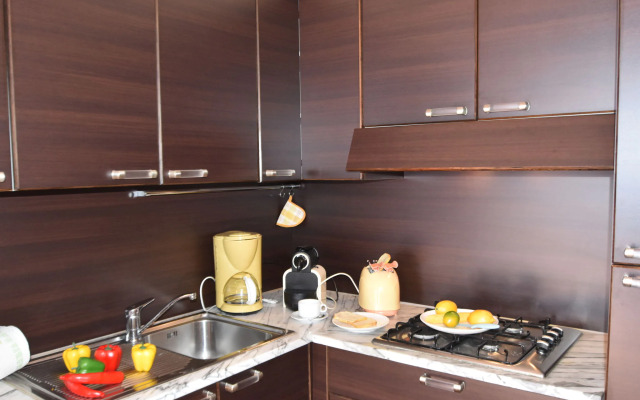 Lakeview apartment in Oggebbio with swimming pool