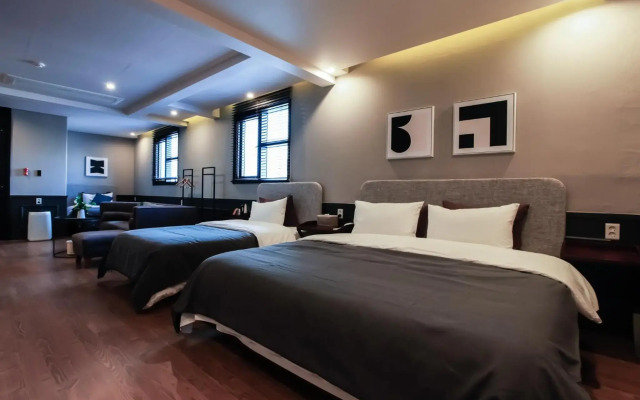 Brown Dot Hotel Yangjeong