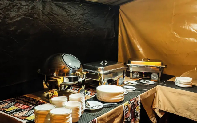 Africa Safari South Serengeti Camping