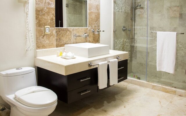 El Faro 102 Reef 2 Bedroom