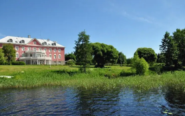 Hotel Ruusuhovi