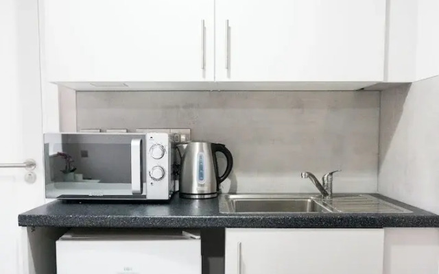 Colchester Studio Suites