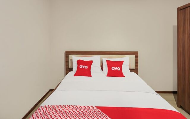 Thamrin Condotel by OYO Rooms