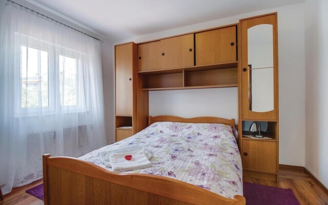 Awesome Home in Cres With Wifi and 1 Bedrooms