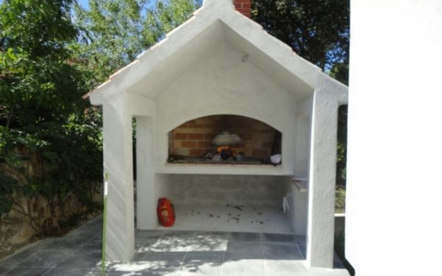 Apartment Mari - 100 m from beach: A2 Petrcane, Zadar riviera