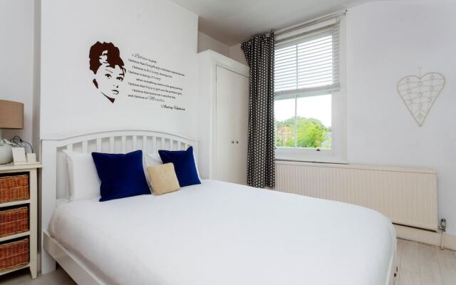 Riverside Haven in London
