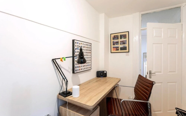 Quaint Fulham Retreat: Cozy 1-bedroom Pied-à-terre