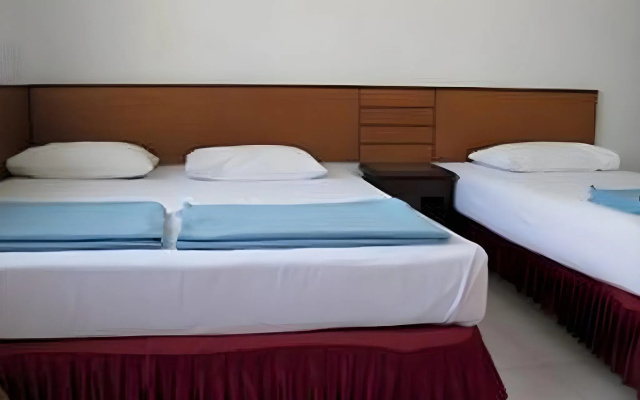 Hotel Tosari – Guest Rooms – Malang
