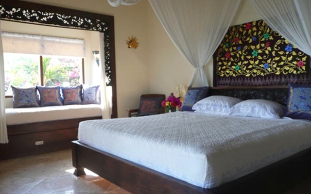 Blue Moon Villas