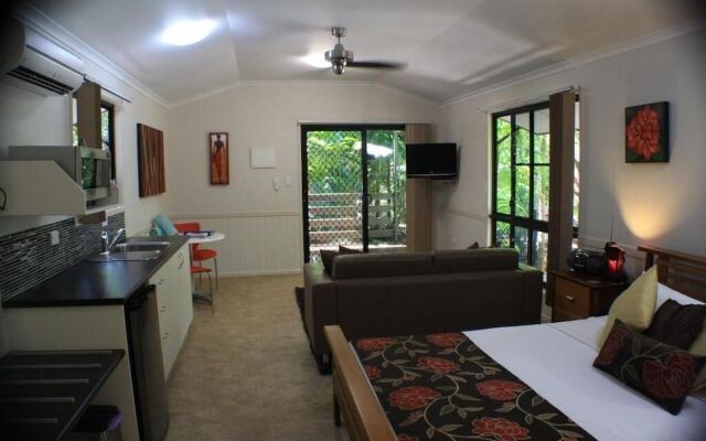 Boutique Bungalows – Guest Rooms – Wongaling Beach