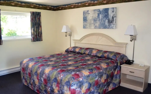 Stratford Suburban Motel