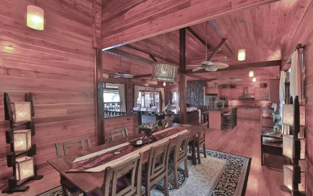 Presidential Thai Villa