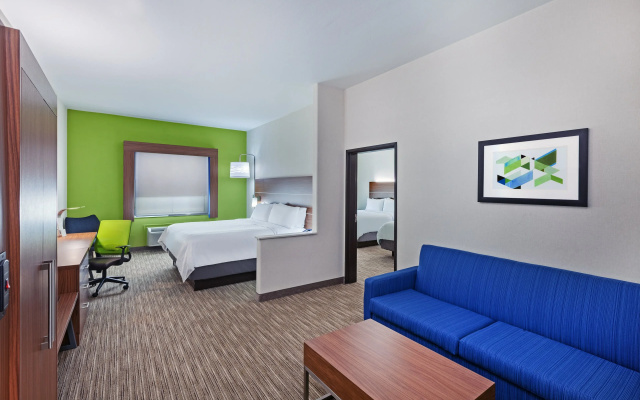 Holiday Inn Exp Stes Longview South by I