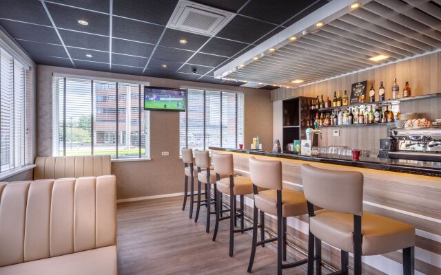 Joy Hotel