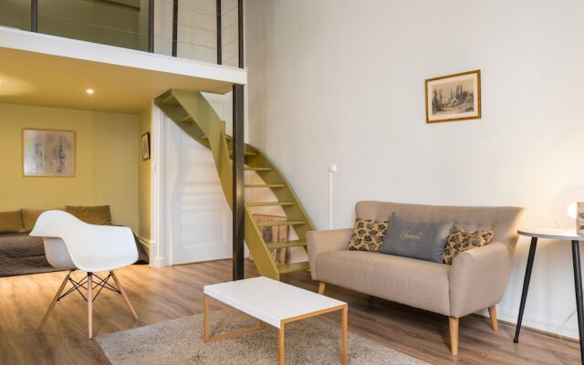 Honorê - Hôtel Pour Nomades Rêveurs - 7 rue Boissac
