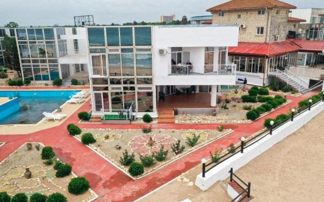 Avenue Palm Eforie Nord Cm