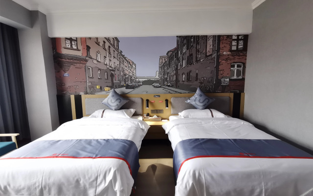 Junyi Chain Hotel (Anqing Tongcheng Haifeng Road)