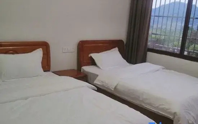 Yichun Xiangmeizi Farmhouse