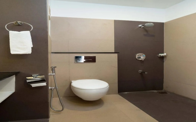 Hotel Capital Residency by OYO Rooms
