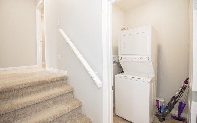 Modern 3 Bedrooms Townhouse in Southpoint