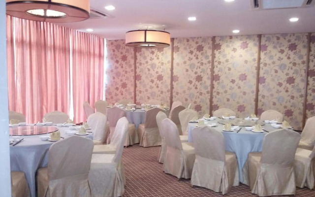 The Zenith Hotel