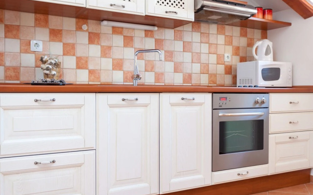 Hedera Estate, Hedera A34