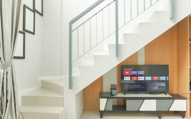 Good Deal Studio Loft Mezzanine (No Kitchen) At Kubikahomy Apartment