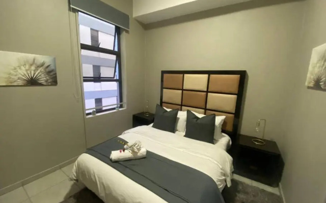 Stylish Dante’s 1-bedroom condo free Wifi & Cinema