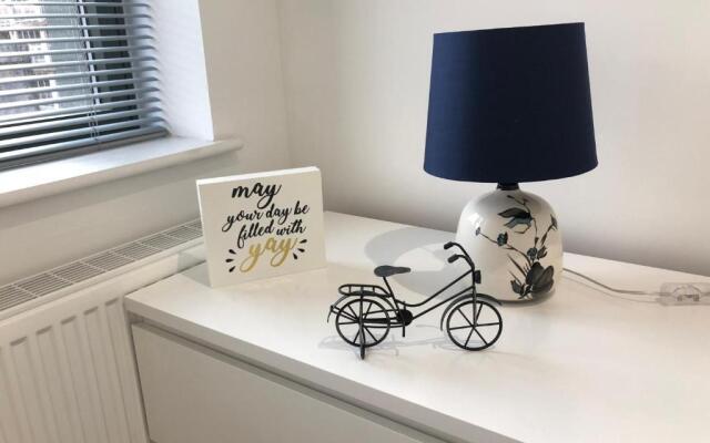 Boutique Collection in Reading by Creatick