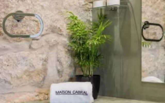 Maison Cabral