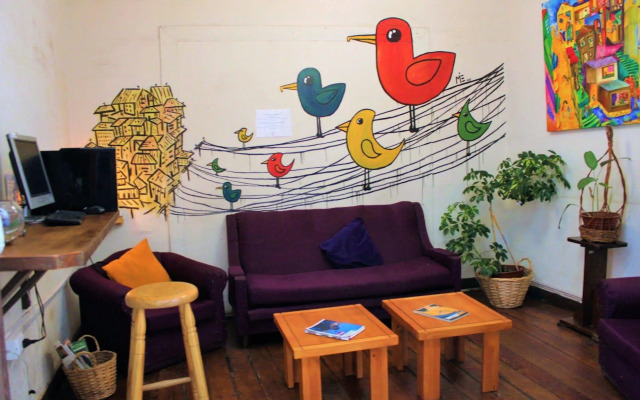 Casa Volante Hostal - Hostel