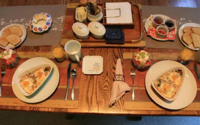 Akane Log Home B&B