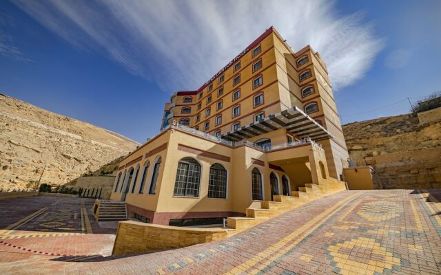 Petra Canyon Hotel